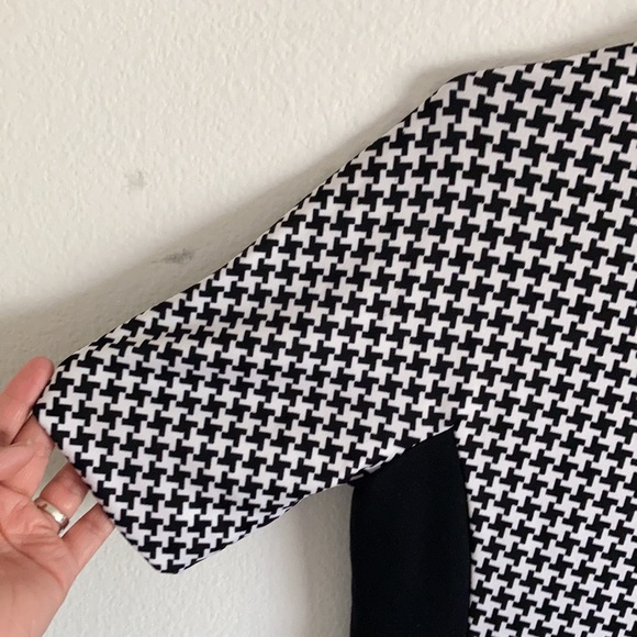 Michael Kors Houndstooth Panel Midi Dress - Picture 5 of 9